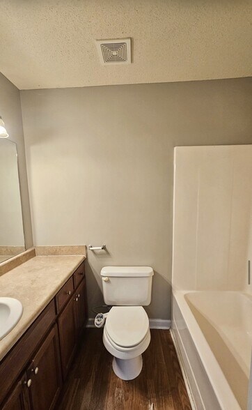 More Photos Of 149 W Main St, Lakeland Multifamily For Sale