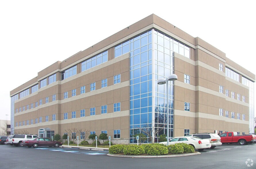 More Photos Of 2253 Chambliss Ave, Cleveland Medical For Lease