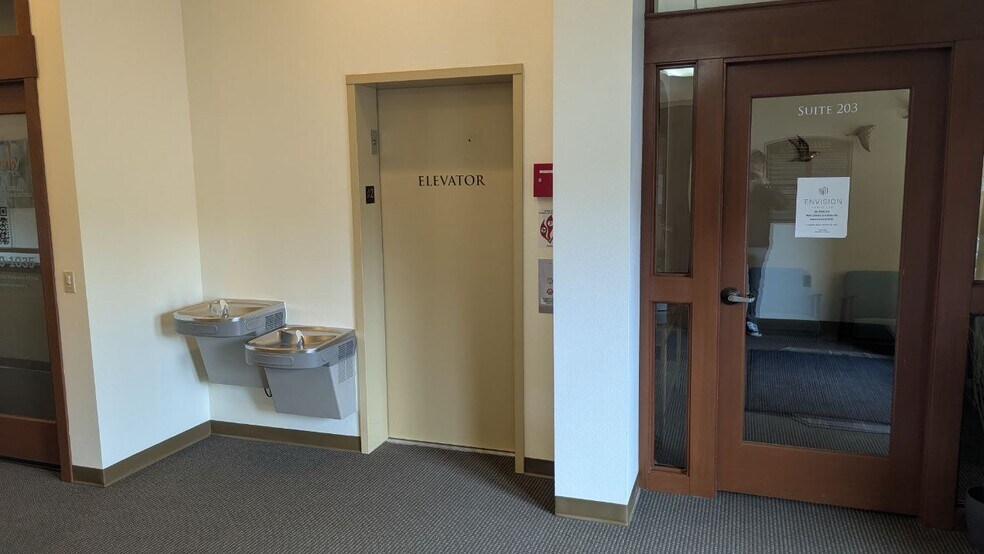 More Photos Of 2024 Caton Way SW, Olympia Medical For Lease