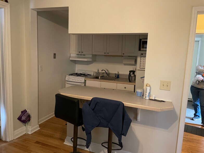 More Photos Of 101 Comstock Ave, Syracuse Apartments For Sale