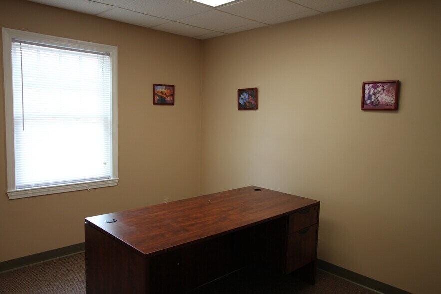 More Photos Of 300 W Main St, Northborough Unknown For Sale