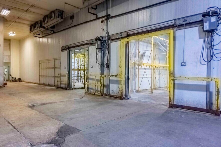 More Photos Of 1 Rooster Way, Barry Industrial For Sale