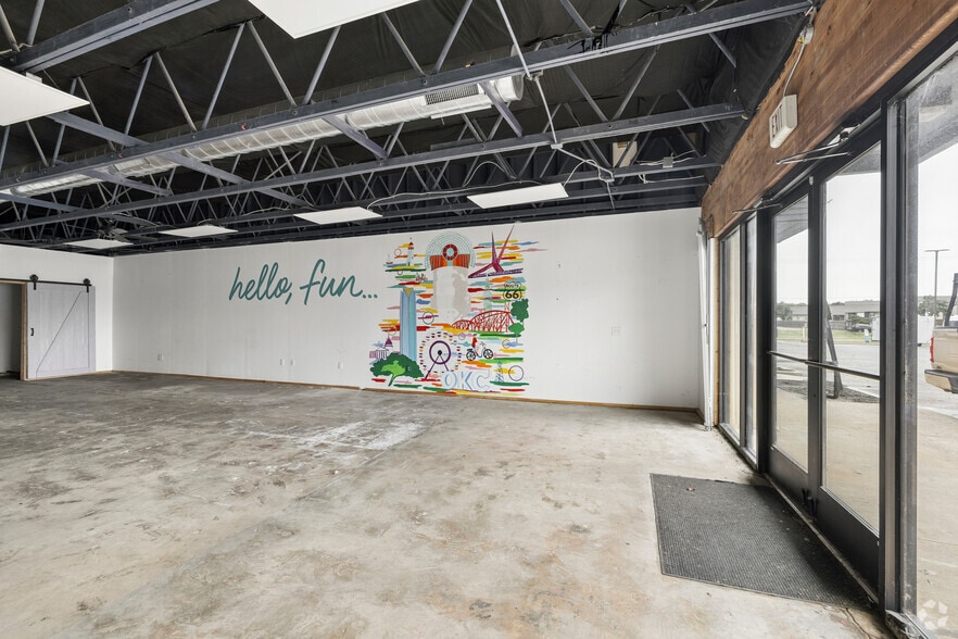 More Photos Of 9120-9146 N Macarthur Blvd, Oklahoma City General Retail For Sale