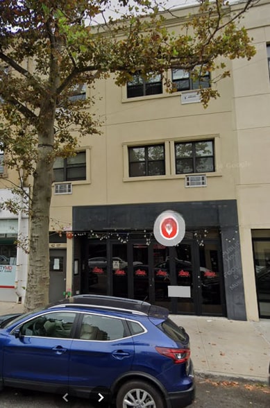 Primary Photo Of 42-07 Bell Blvd, Bayside Storefront Retail Residential For Lease