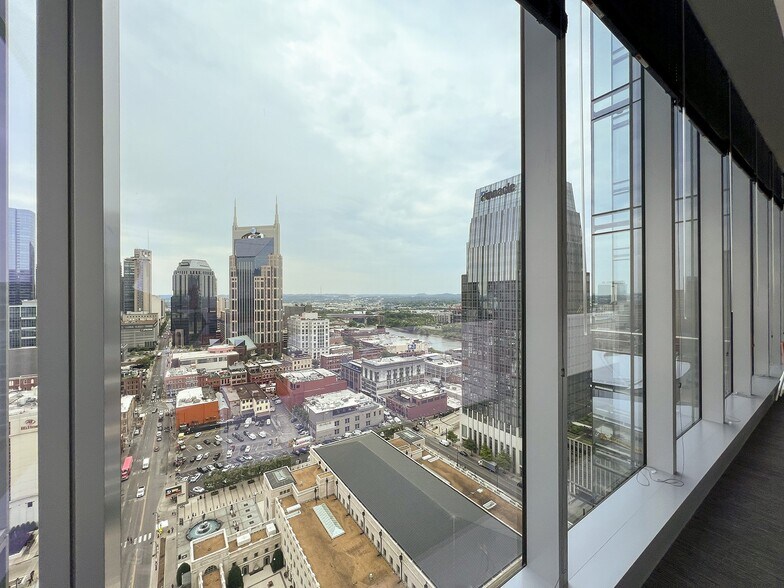 More Photos Of 200 4th Ave S, Nashville Office For Lease