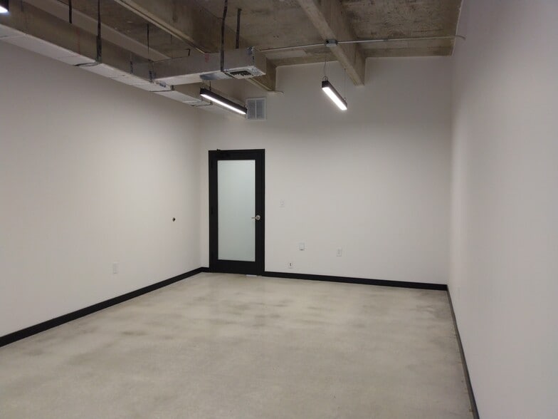 More Photos Of 1730 SW 57th Ave, Miami Office Residential For Lease