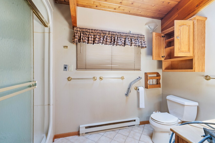 More Photos Of 1304 Hammond Ave, Superior Apartments For Sale
