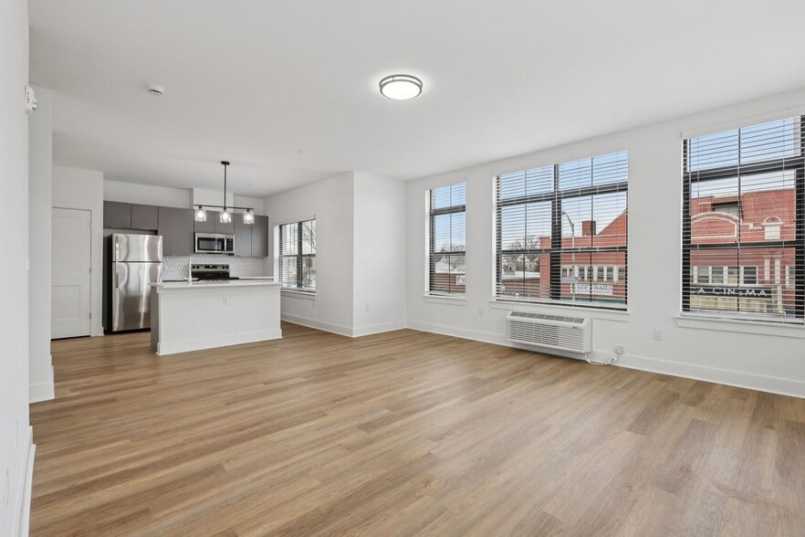 More Photos Of 10 W Westfield Ave W, Roselle Park Apartments For Lease
