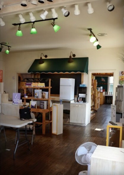 More Photos Of 233 5th St, Lacon Storefront Retail Residential For Sale