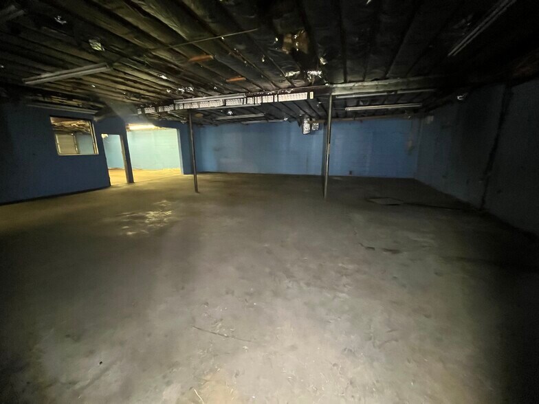 More Photos Of 124 N 2nd St, Terre Haute Warehouse For Sale
