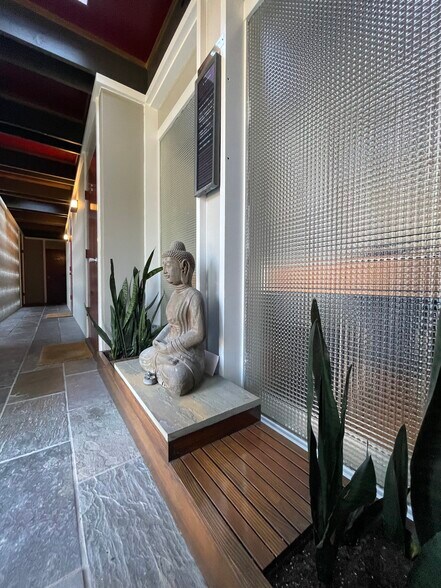 More Photos Of 10 Millwood St, Mill Valley Medical For Sale