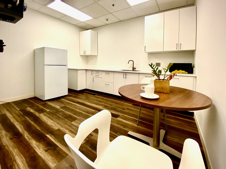 More Photos Of 4340 Von Karman Ave, Newport Beach Office For Sale