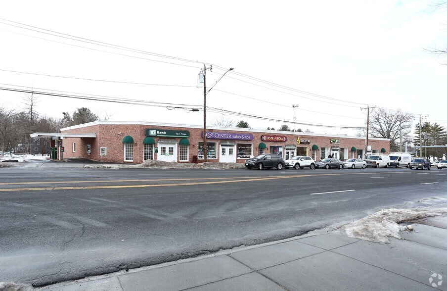 Primary Photo Of 131-143 S Main St, West Hartford Storefront For Lease