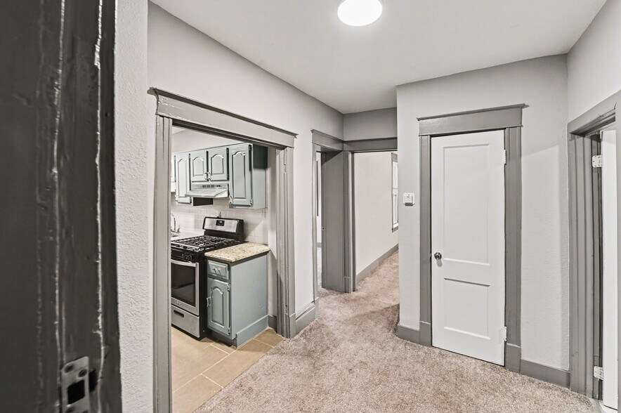 More Photos Of 3227 Central St, Kansas City Apartments For Sale