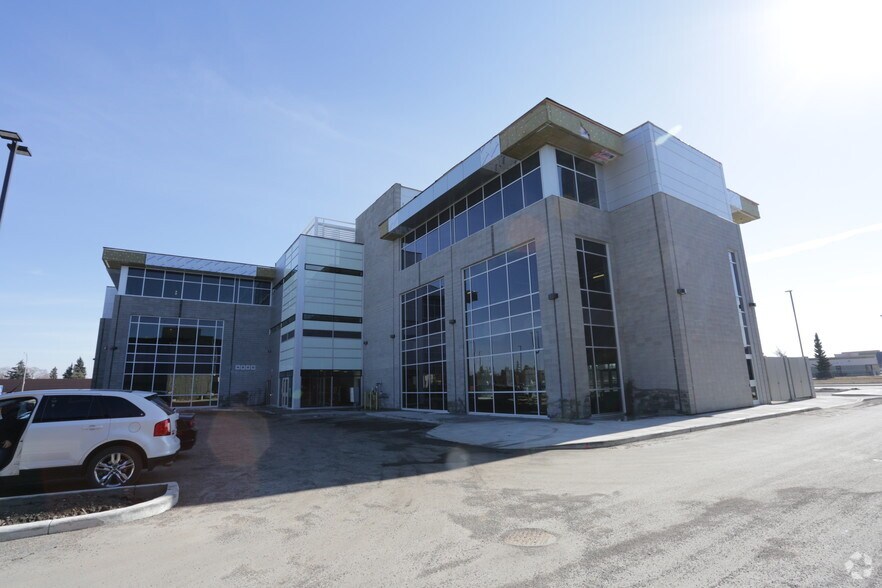 More Photos Of 16904-16952 107th Ave NW, Edmonton Unknown For Lease