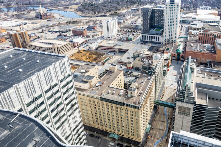 More Photos Of 20 SW Second Ave, Rochester Hotel For Lease