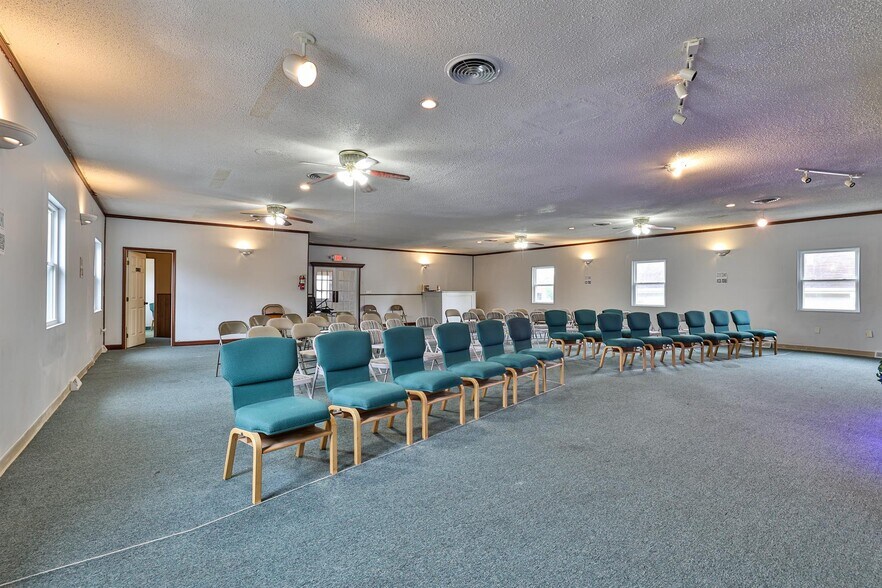 More Photos Of 4917 Webster St, Dayton Religious Facility For Sale