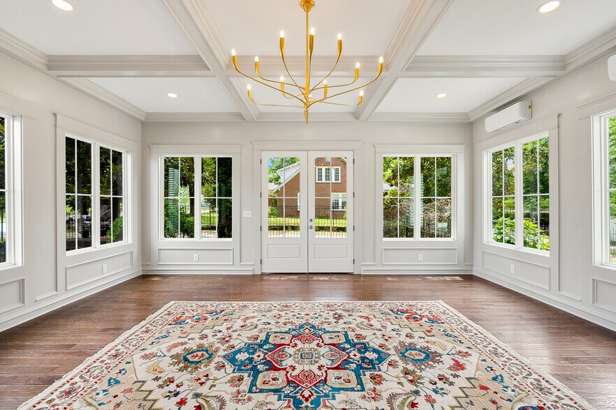 More Photos Of 207 Westminster Hwy, Westminster Specialty For Sale