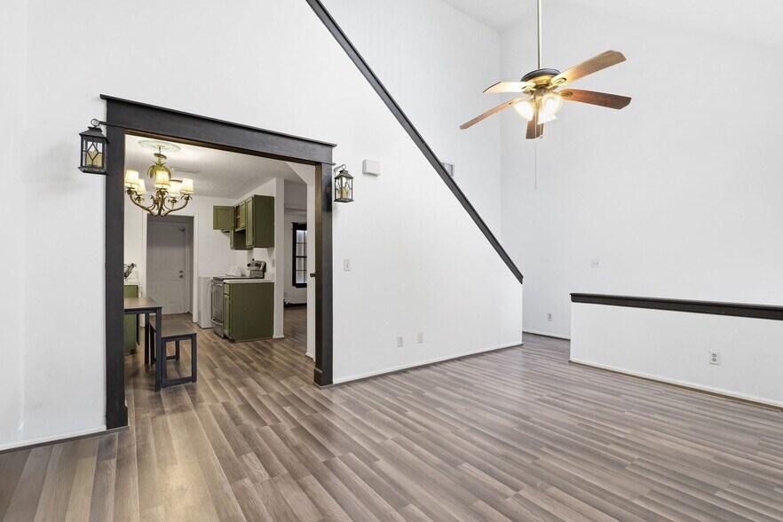 More Photos Of 207 SE 6th Ave, Okeechobee Multifamily For Sale