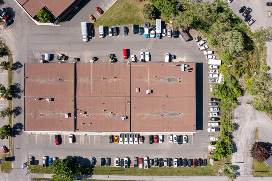More Photos Of 1440-1458 Cyrville Rd, Ottawa Warehouse For Lease