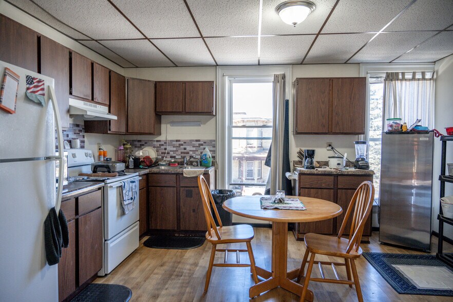 More Photos Of 115 W Pearl St, New Lisbon Apartments For Sale