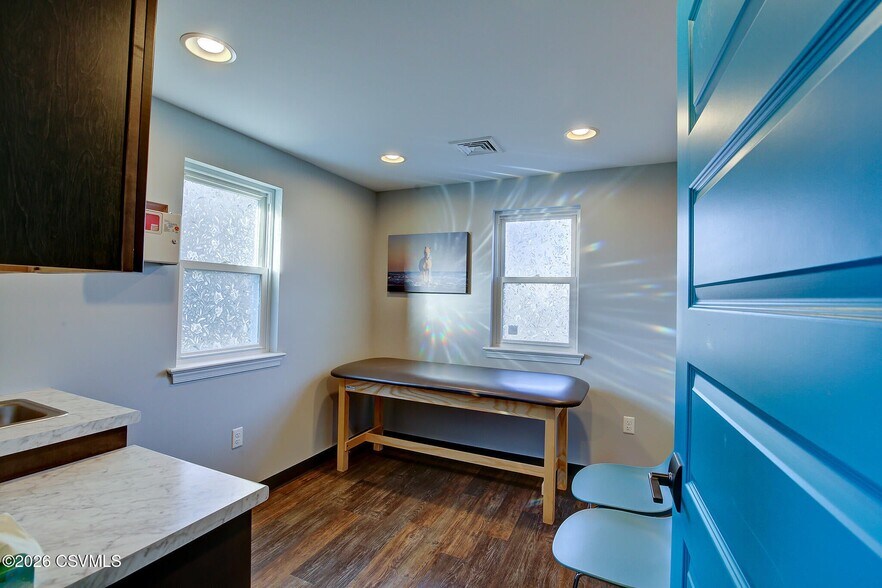 More Photos Of 121 Jpm Rd, Lewisburg Medical For Sale