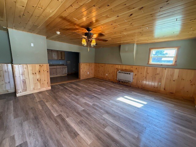 More Photos Of 10101 Dustin Rd, Remsen Restaurant For Sale