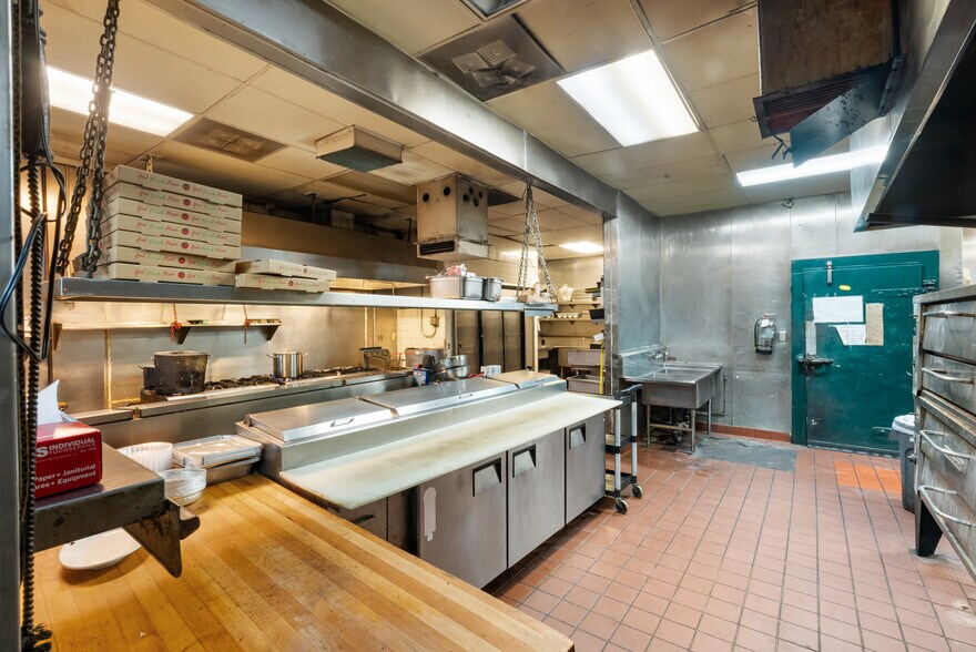 More Photos Of 251 W Base Line St, San Bernardino Restaurant For Sale