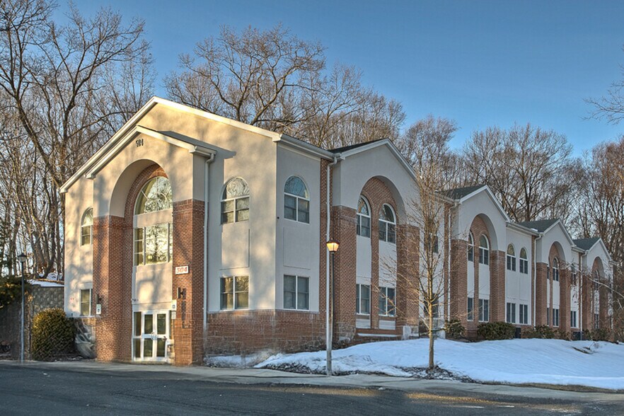 Primary Photo Of 504 Hamburg Tpke, Wayne Medical For Lease