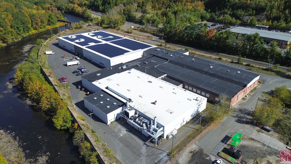 More Photos Of 2223 Thomaston Ave, Waterbury Manufacturing For Lease