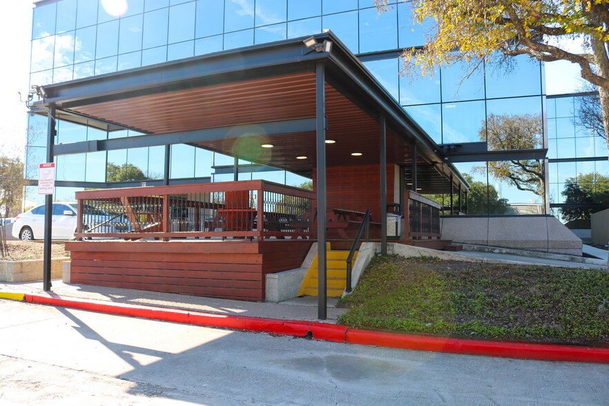 More Photos Of 4615 Walzem Rd, San Antonio Office For Lease