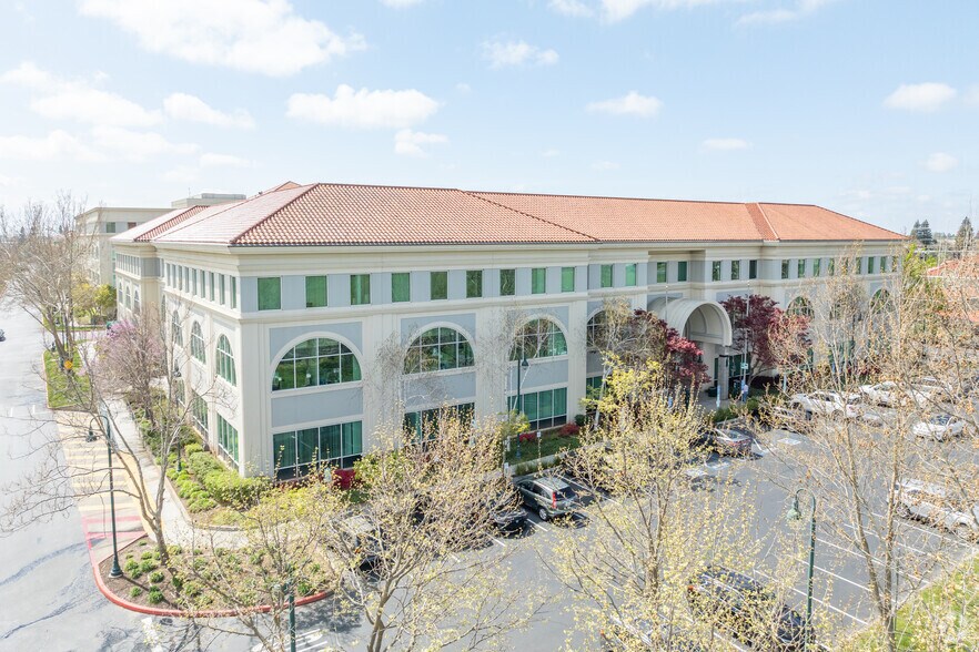 More Photos Of 3321 Power Inn Rd, Sacramento Office For Lease