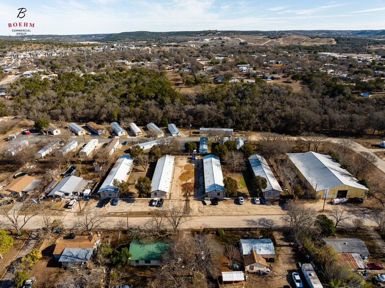 More Photos Of 2906-2908 Hunt St, Kerrville Apartments For Sale