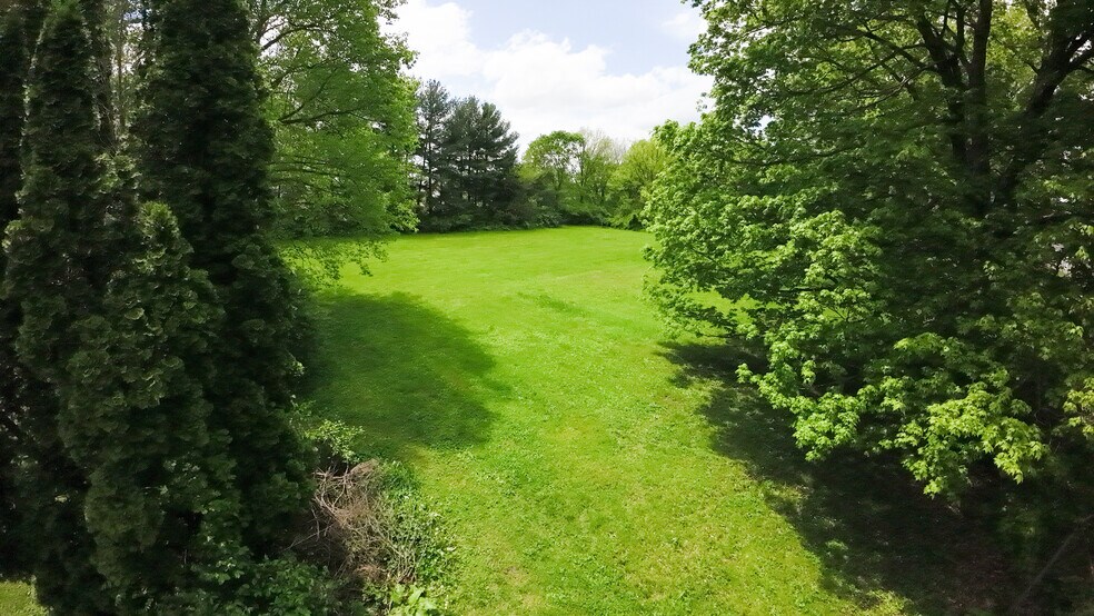 More Photos Of Fiant Street, Connersville Land For Sale