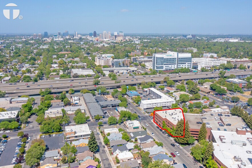 Primary Photo Of 1315 Alhambra Blvd, Sacramento Medical For Lease