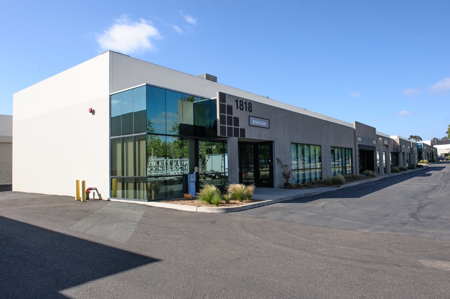Primary Photo Of 1818 Peacock Blvd, Oceanside Light Manufacturing For Lease