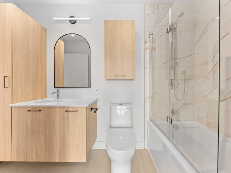 More Photos Of 2525 St Rachel E, Montréal Apartments For Sale