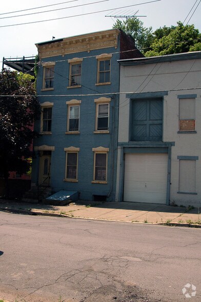 More Photos Of 60-62 Sheridan Ave, Albany Office For Sale