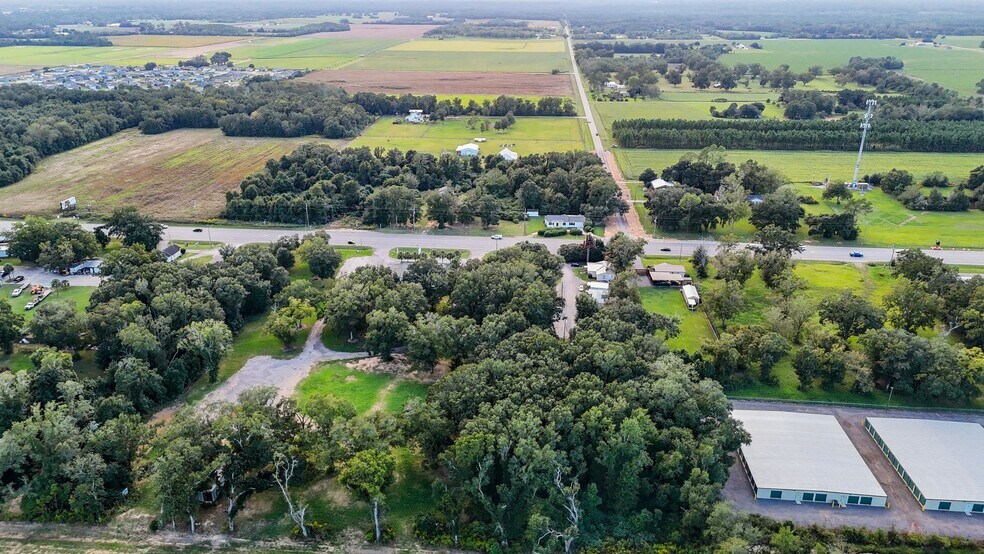 More Photos Of 318 AL-59 Hwy, Summerdale Hotel For Sale