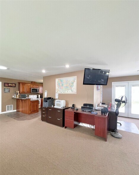 More Photos Of 2549 4th Ave N, Okanogan Office Residential For Sale
