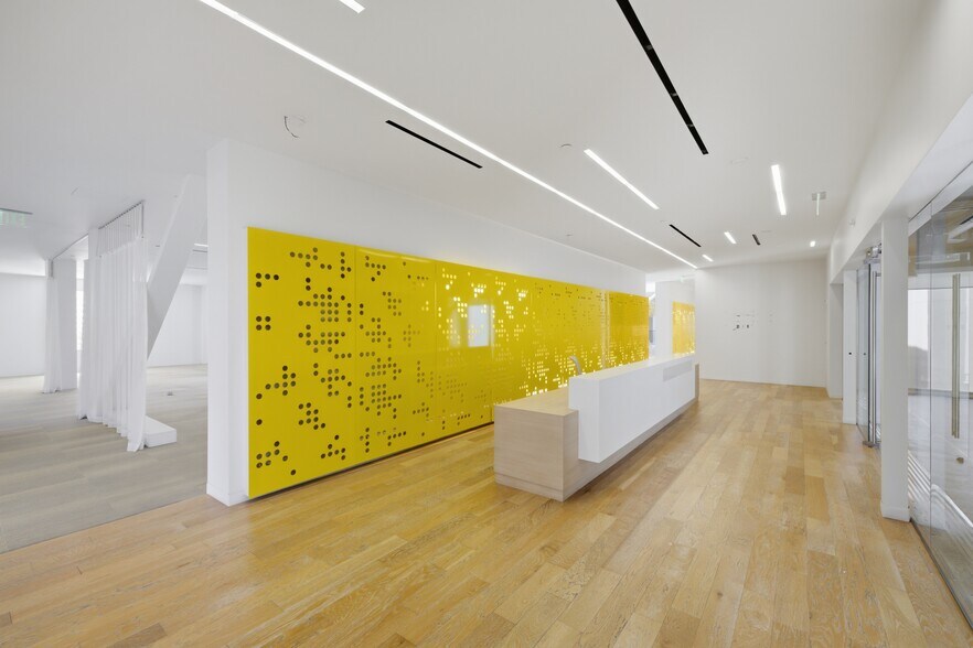 More Photos Of 735 Battery St, San Francisco Loft Creative Space For Lease