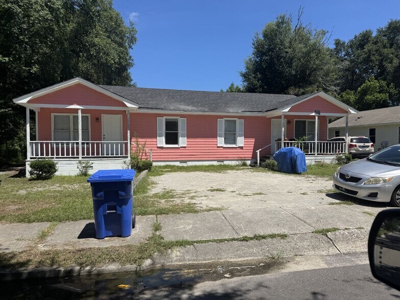 More Photos Of 407 Maides Ave, Wilmington Apartments For Sale