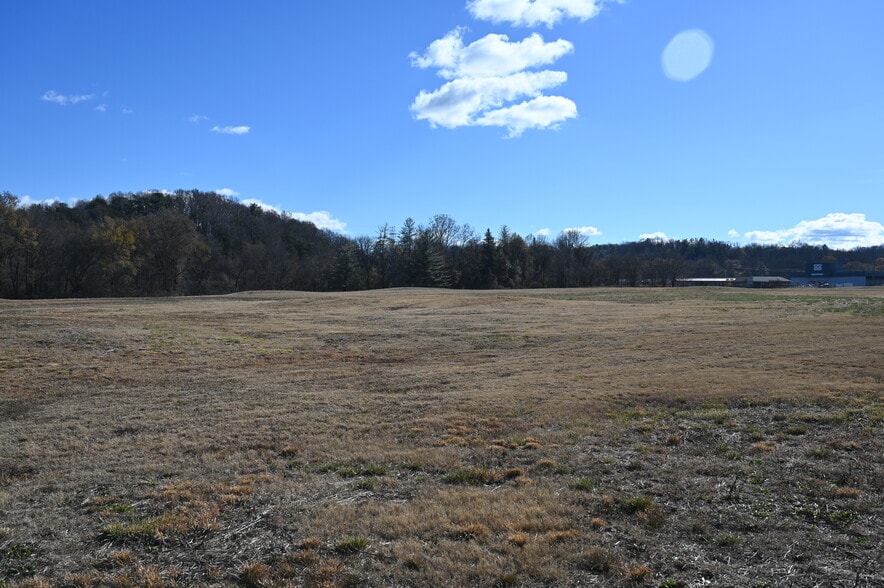 More Photos Of 826 N Green St, Morganton Land For Sale