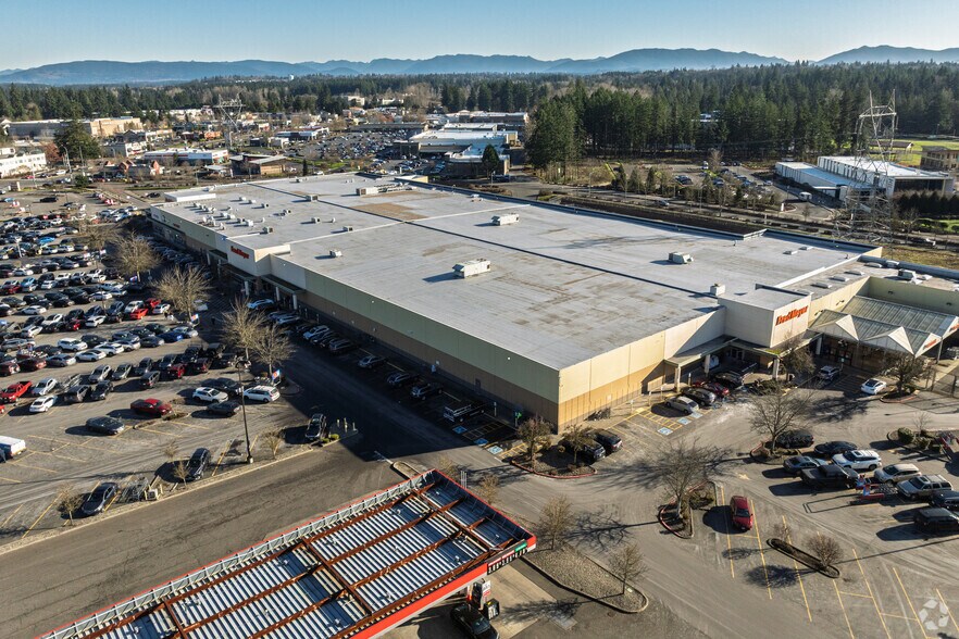 More Photos Of 16735 SE 272nd St, Covington Freestanding For Lease