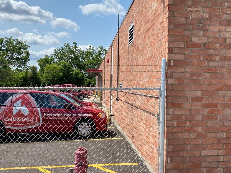 More Photos Of 1516 Nicholas Rd, Dayton Warehouse For Lease