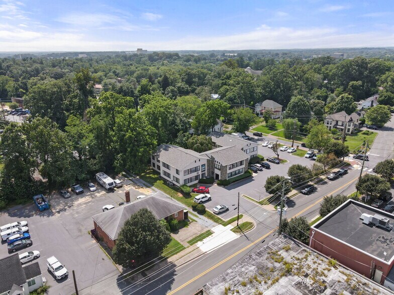More Photos Of 101 Chestnut St, Gaithersburg Office For Sale