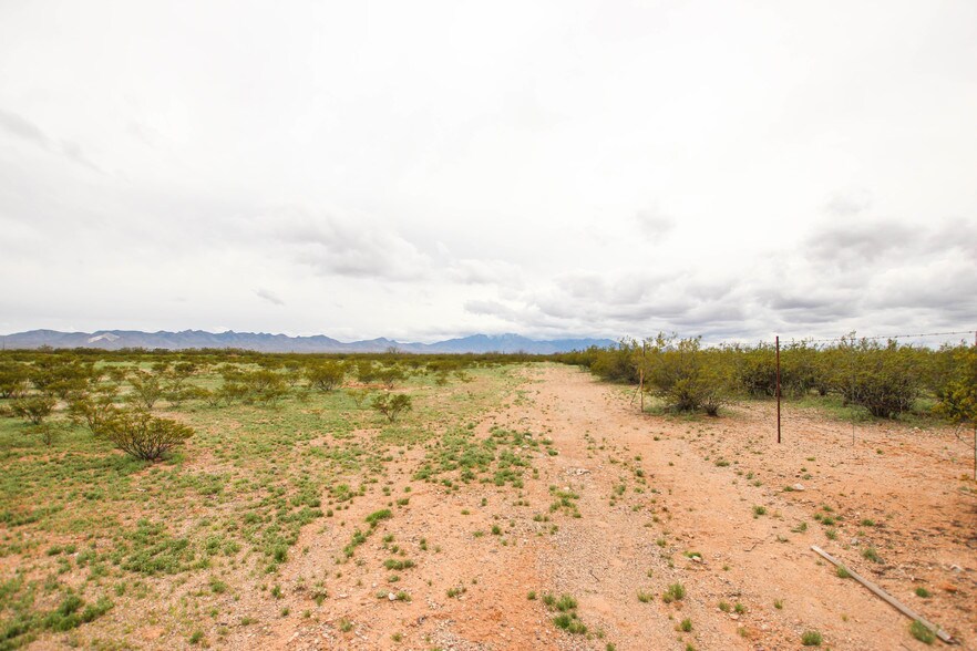 More Photos Of 5860 E Comsoft Pl, Sahuarita Land For Lease