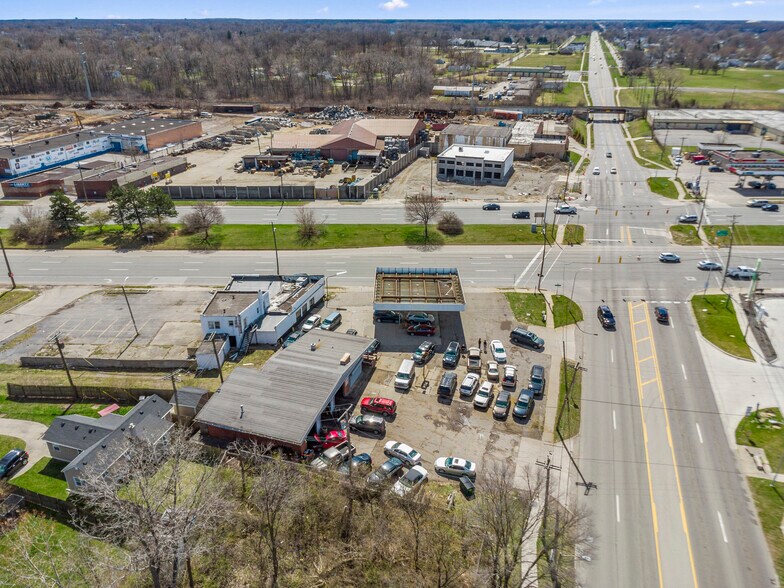 More Photos Of 2617 Middlebelt Rd, Inkster Auto Repair For Lease
