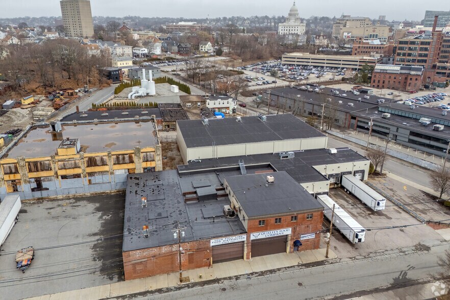 More Photos Of 15-25 Bath St, Providence Warehouse For Lease