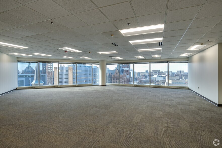 Photo of 10th Floor Ste 1035 (Tower I)